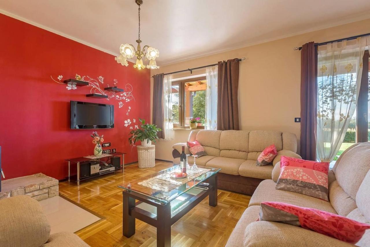 House Dolly Villa Poreč Eksteriør billede