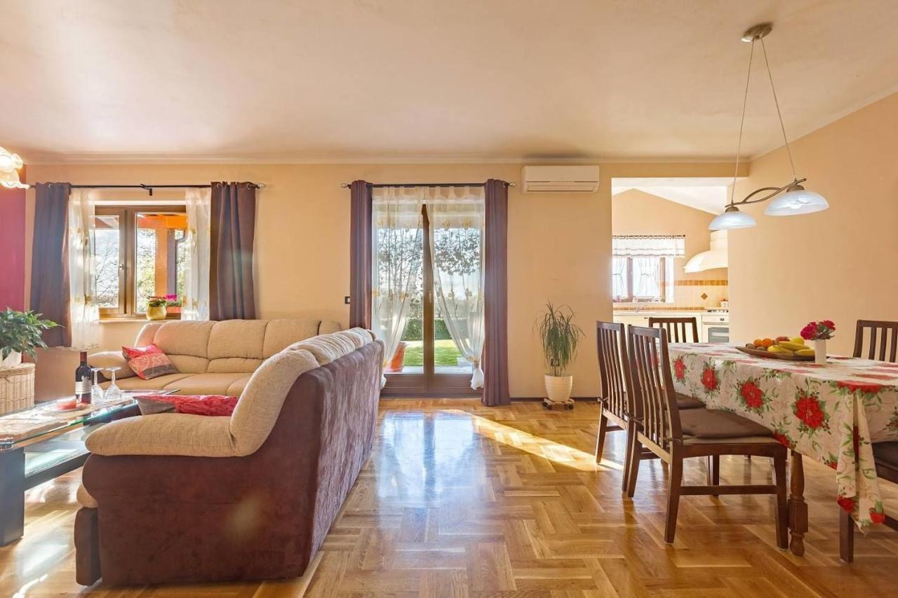 House Dolly Villa Poreč Eksteriør billede
