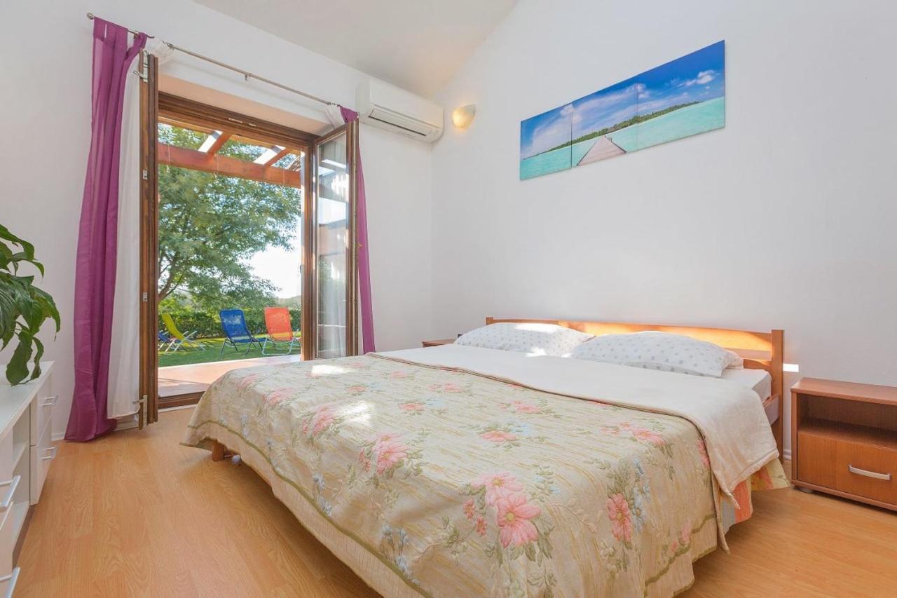 House Dolly Villa Poreč Eksteriør billede